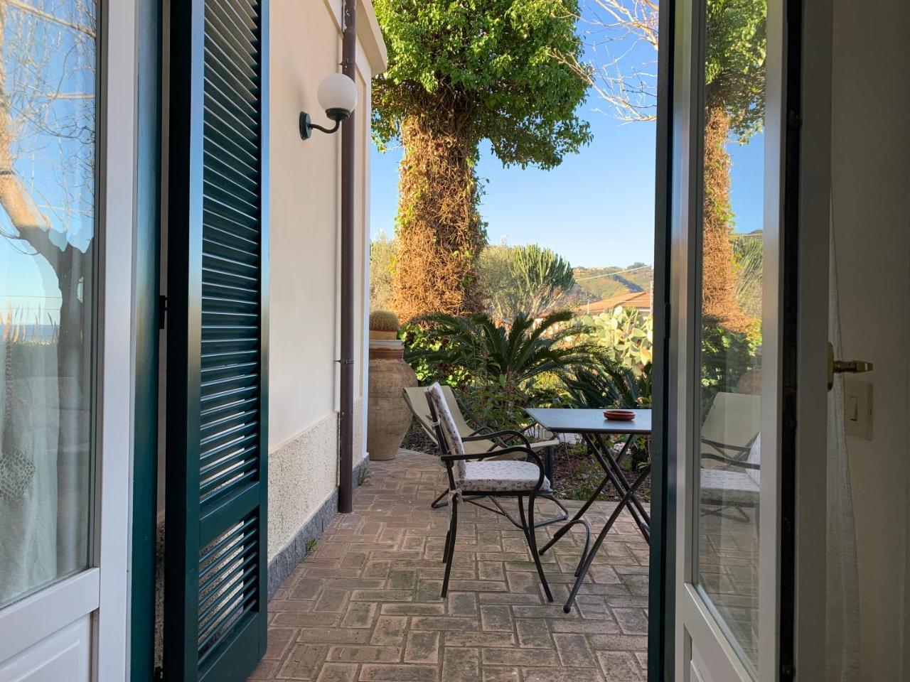 Villino Eleonora Bed and Breakfast Parghelia Εξωτερικό φωτογραφία