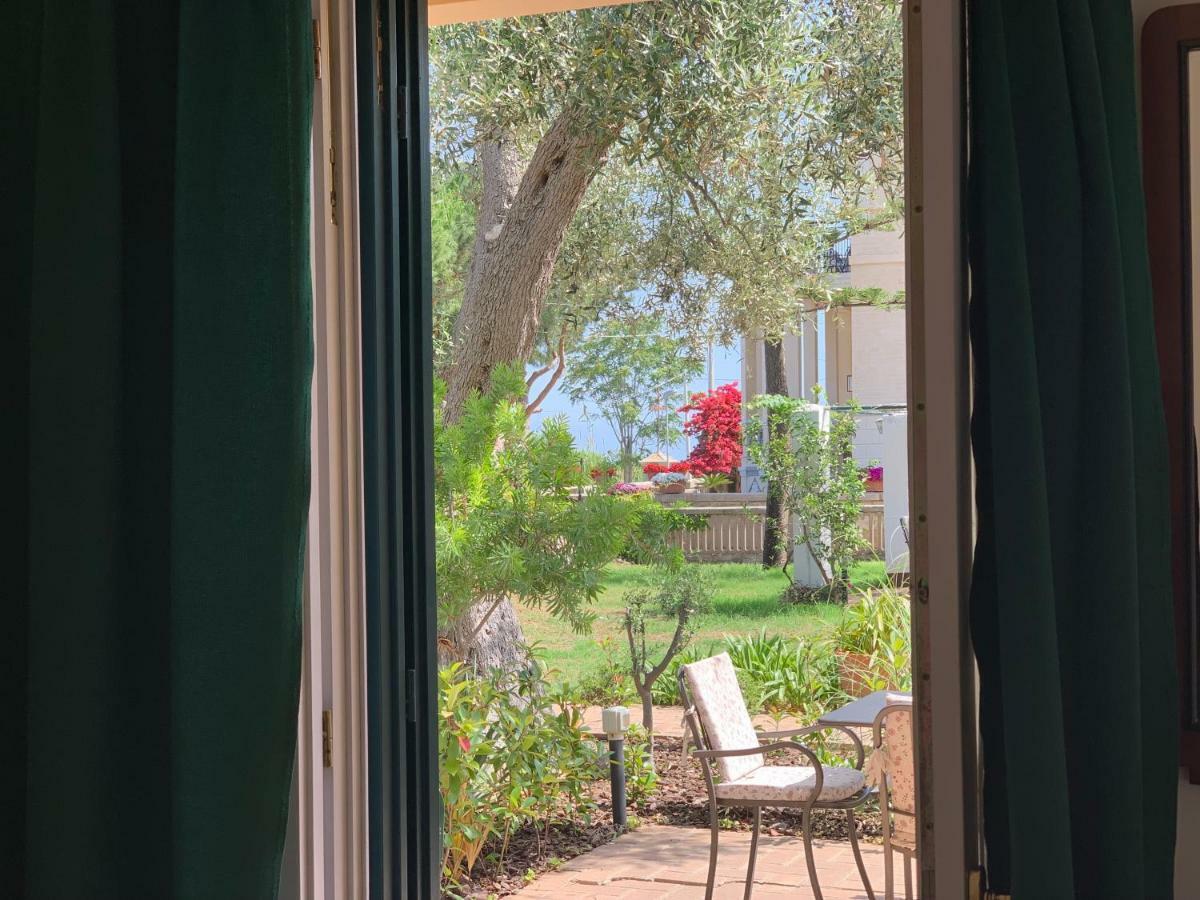 Villino Eleonora Bed and Breakfast Parghelia Εξωτερικό φωτογραφία